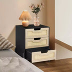 Comodino singolo boho in rattan nero con gambe in metallo